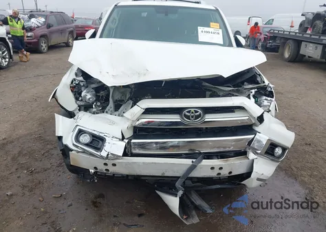 2018 Toyota 4Runner Limited from USA, damaged, VIN JTEBU5JR3J5547920